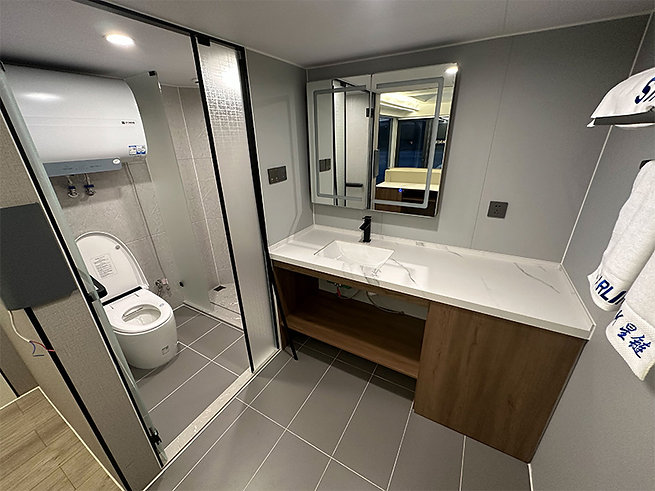 STARLINK Space Capsule House A5 Luxury Tourism Trailer - Premium Glamping Carava – Image 2